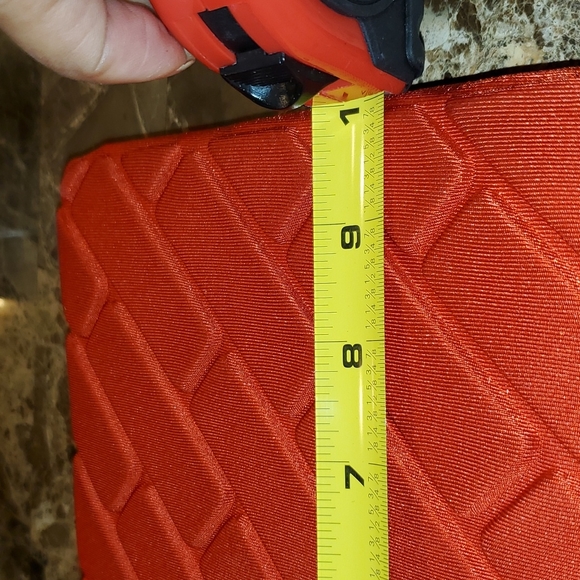 Tablet Protective Case (iPad 2) - Picture 6 of 7